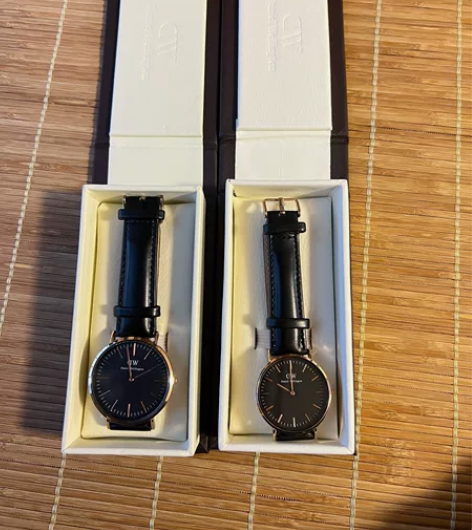 DW情侣石英手表。一直都未使用过,放在家里...