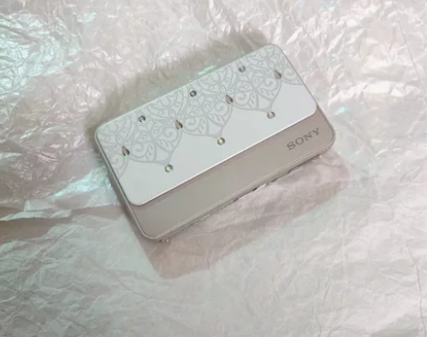 索尼t110d，标价就是实价 触摸屏限量版...