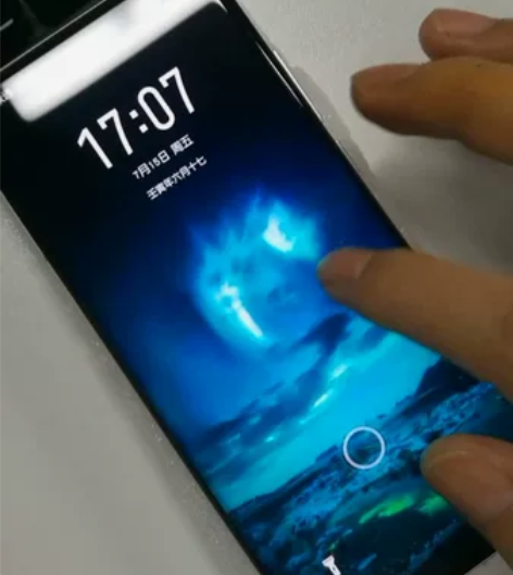 魅族18  8＋128成色很好 戴套使用，...