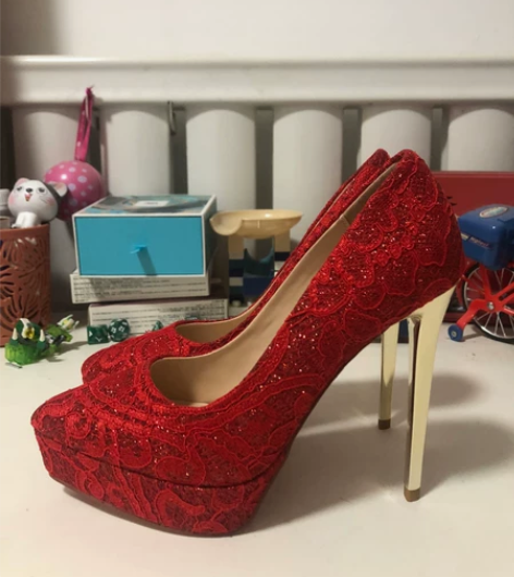 婚纱婚鞋水晶鞋主婚纱结婚新娘亮片蕾丝高跟鞋...