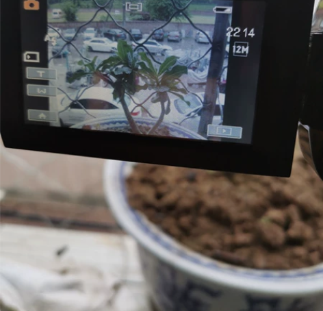 爱国者数码摄像机S3，几乎全新功能正常，需...