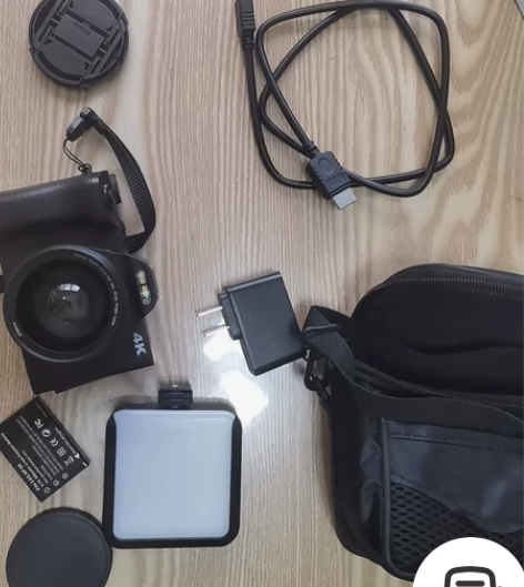 索达佳微单，学习摄影用，无内存卡，有2电板...