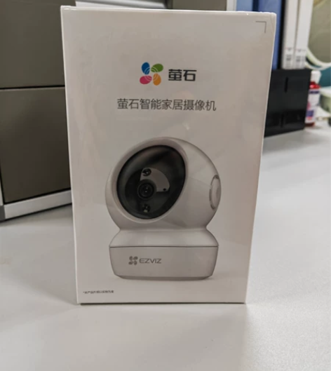 全新未拆封，居家摄像机 感兴趣的话点“我想...