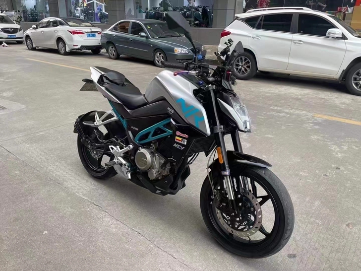 全新公路赛车二手摩托车精品车本田，铃木，雅...