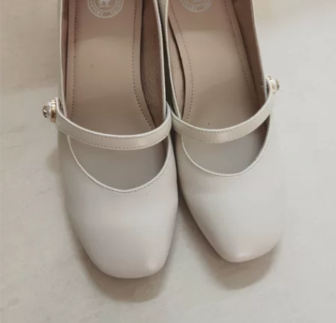 【上新价】骆驼女鞋2022年春季新款法式浅...