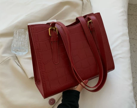 红色新娘包包女包2022新款腋下包大容量托...