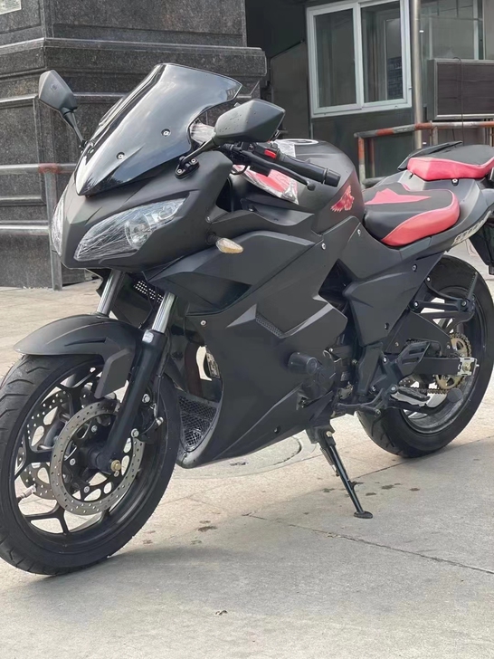 全新公路赛车二手摩托车精品车本田，铃木，雅...