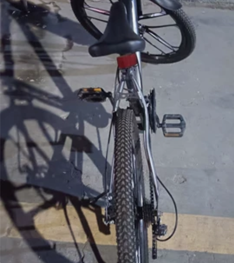 品牌不大知道，就买了三个月要走了。 感兴趣...