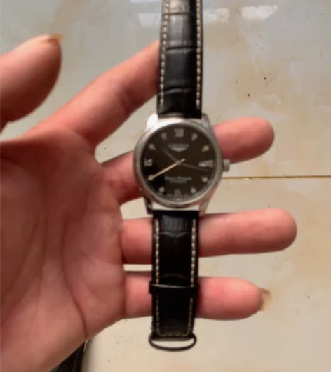 原装浪琴机械手表一块 货个人收货所得出售价...