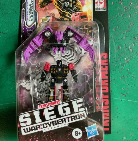 孩之宝变形金刚 决战塞伯坦微型战士 蝙蝠精...