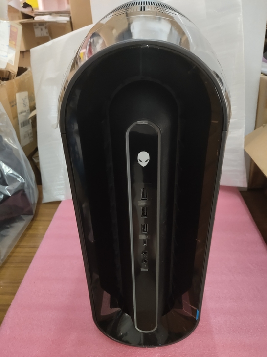 全新外星人alienware R9准系统!...