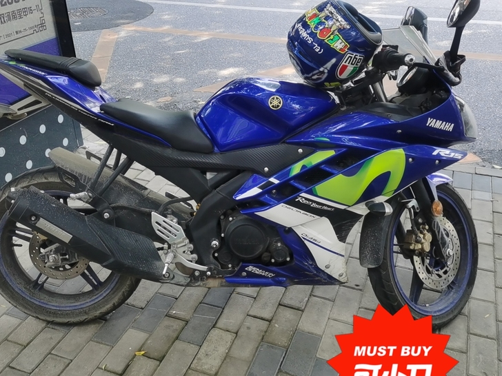 雅马哈R15，大贸手续齐全，保险刚上的截止...