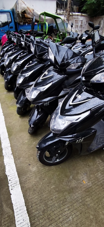 什么叫精品二手车，才用2个月的车算不算。