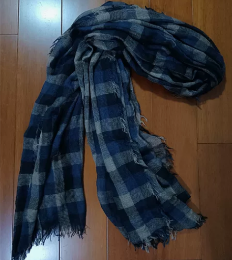 围巾/长款 感兴趣的话点“我想要”和我私聊...