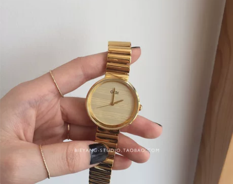 歌迪 腕表 带过一次 感兴趣的话点“我想要...
