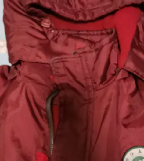 校服  加绒款的 衣长62 胸围52 相当...