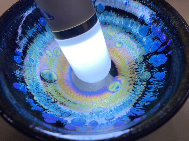 滕小贵曜变蛤蜊光