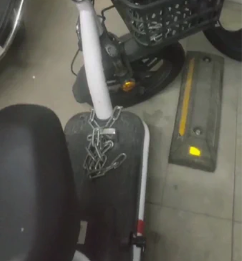 全智能哈罗电动车 工作调动原因出售 新换的...