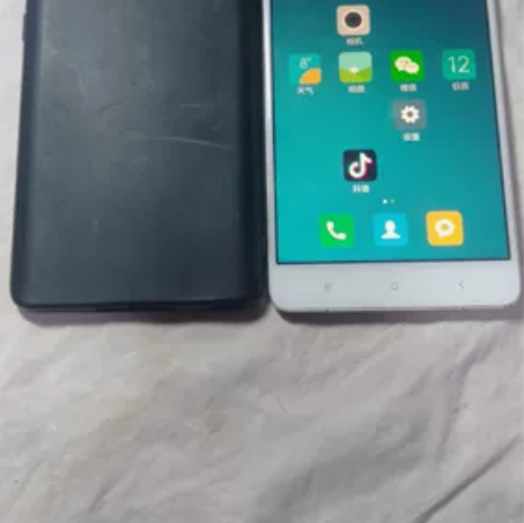 小米MINOTELTE，内存3+64，机器...