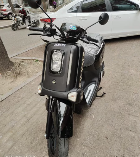 飞鹰雅马哈e酷。摩托车。车况精品。刚刚购买...