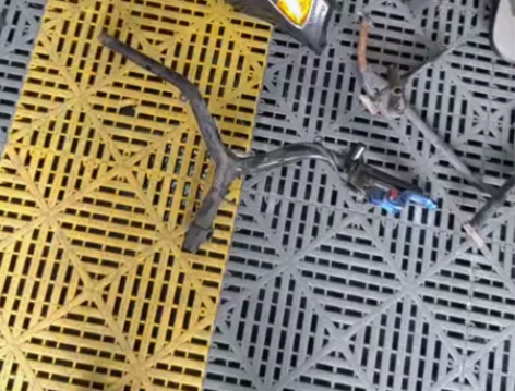 雅马哈福喜100，飞鹰花嫁100原厂拆车左...