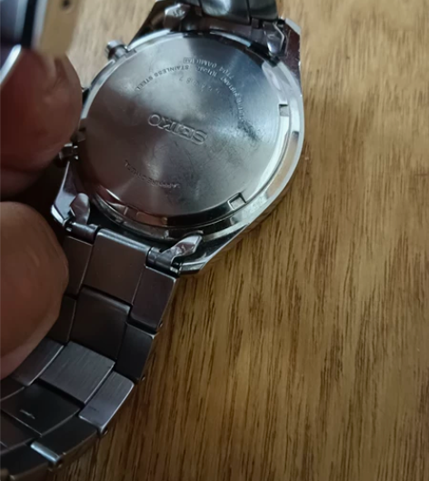 精工石英表外观好 感兴趣的话点“我想要”和...