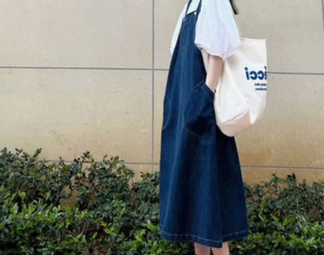 复古蓝色牛仔背带裙女夏季法式裙子梨形身材连...