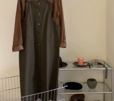 日系背带裙，宽松版，穿过一次 160身高以...