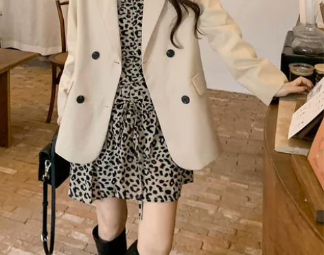 2022年新款辣妹女装高级感连衣裙子御姐轻...