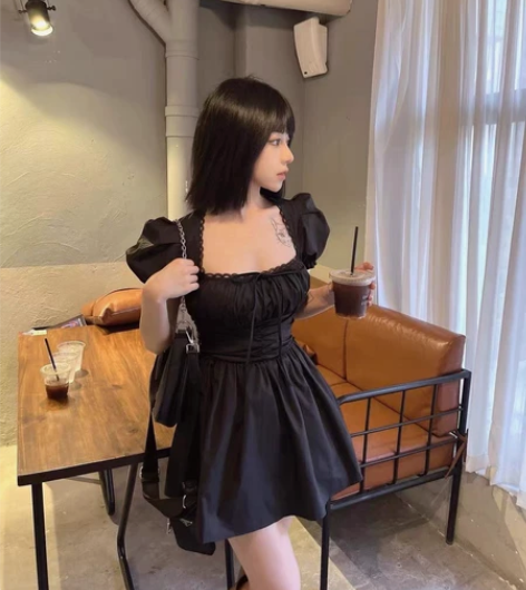 IN MIMIFACE 泡泡袖连衣裙女夏季...