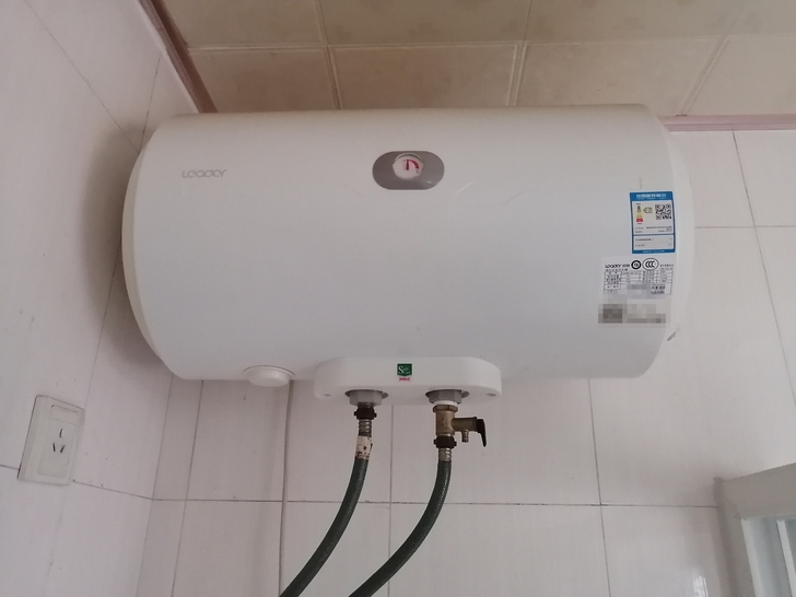 海尔统帅热水器，40升，原价688，性能正...
