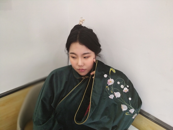 汉服，秋冬。池夏 铃兰全新全套，送小礼物。...