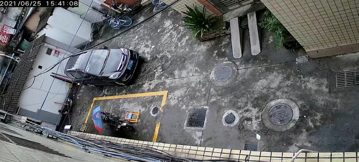 载重王电动电瓶车电摩72V两轮载货路霸拉货...