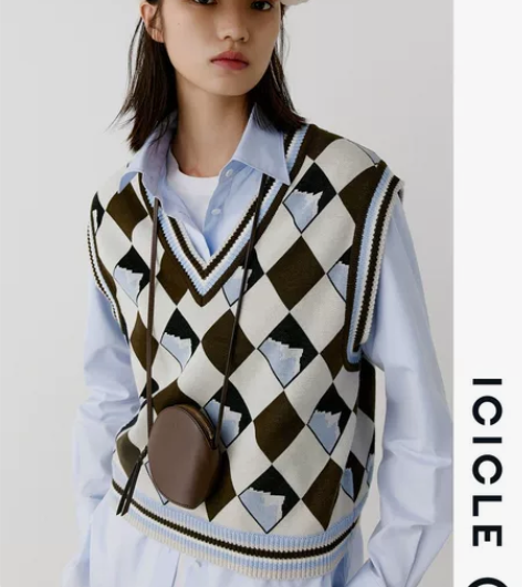 之禾菱格针织背心 一个外贸店买的，做工各方...