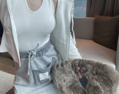 ?08/05 22:00 【内搭万金油】黑...