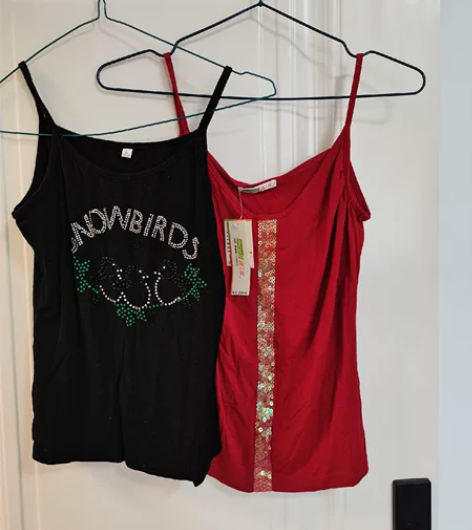 两条吊带背心，莫代尔棉的，全新的，打包出 ...