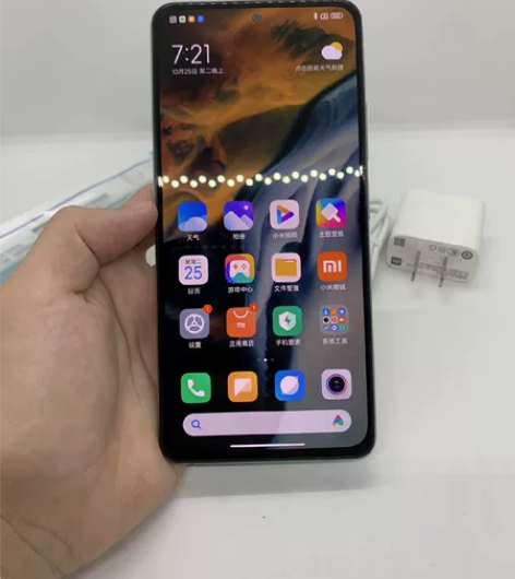 红米k40Pro+   12+256  幻...
