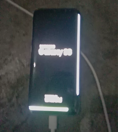 三星s8屏坏了开机定屏不知道多大内存 感兴...