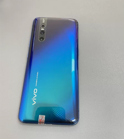 vivo X27 8+128G内存，原装无...