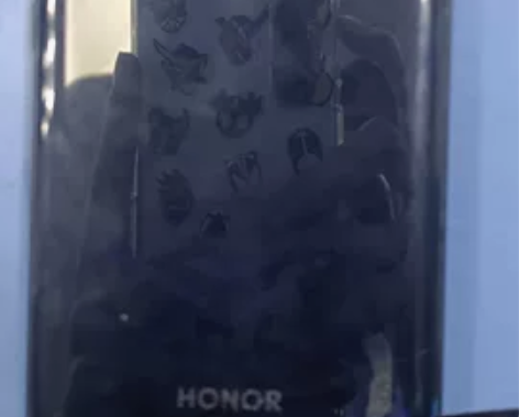 荣耀v20,6+128 相机黑点不影响扫码...
