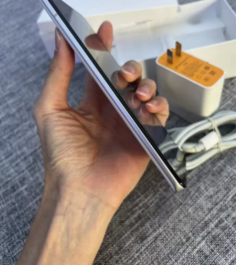 卖vivoiQOO7 传奇版5g手机   ...