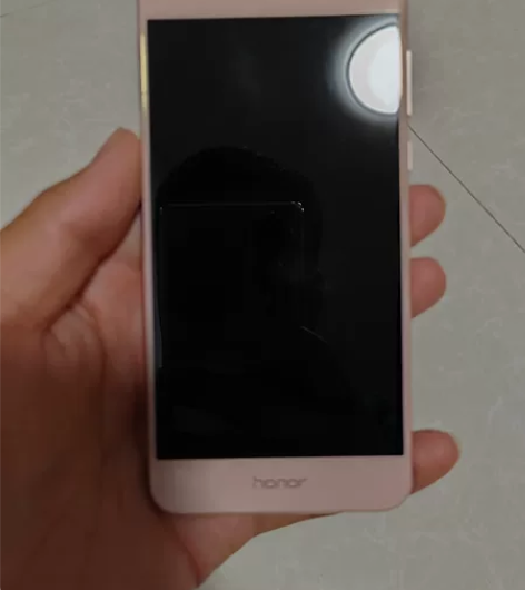 荣耀8，128G，唯一缺陷后盖烂了，其他全...