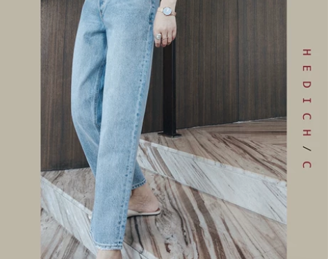 26码牛仔裤，布料厚实，无破损。 感兴趣的...