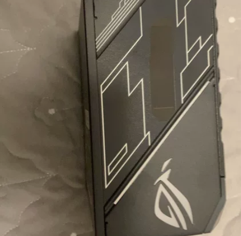 华硕雷神电源850W，全模组电源。 正常拆...