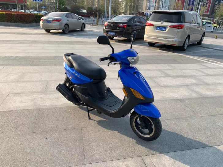 新到精品巧格100 灯亮表走 机器无敌 橙...