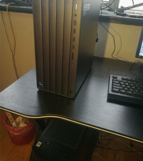 惠普（HP）ENVY TE01 电竞游戏台...