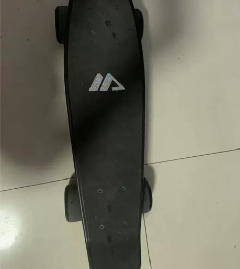 玛克拓晋品牌，没带出去玩过，孩子不会玩，一...