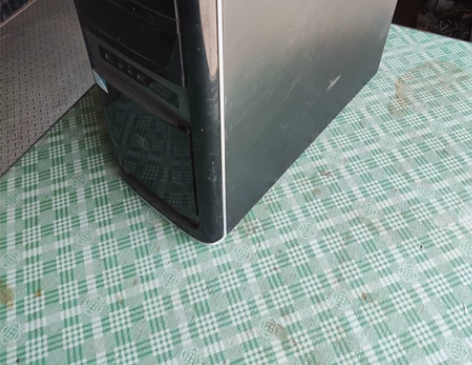 电脑主机清华同方，换过硬盘，原来正常使用买...