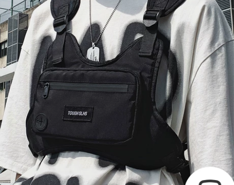 ?潮牌男士包战术包男款机能马甲包休闲个性i...