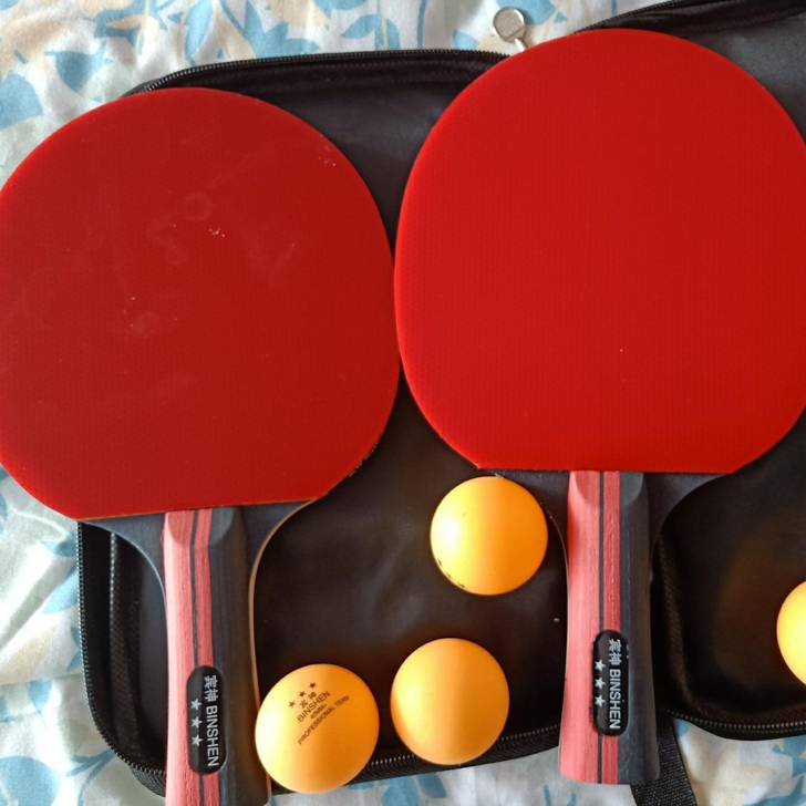 低价出全新四星三星高品质乒乓球（送拍包和球）